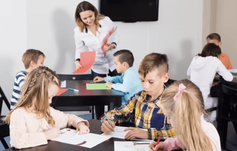 Poste: Enseignant des écoles
