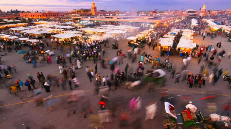 زلزال بقوة 7 درجة يضرب المغرب